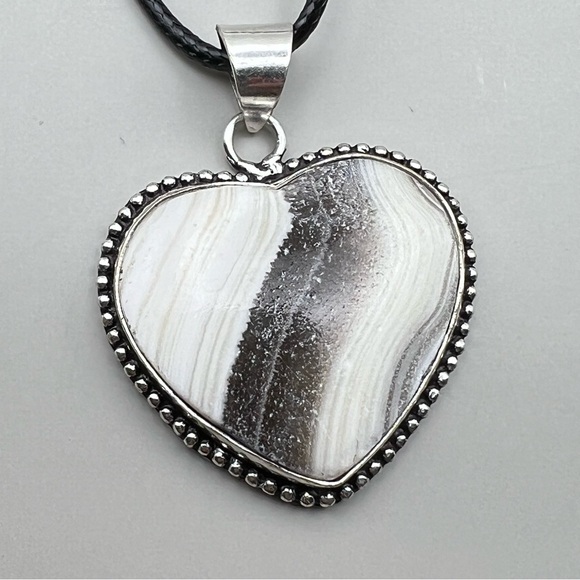New Zebra Calcite Stone Heart Shaped Silver Overlay Pendant Necklace w Cord - Picture 5 of 5